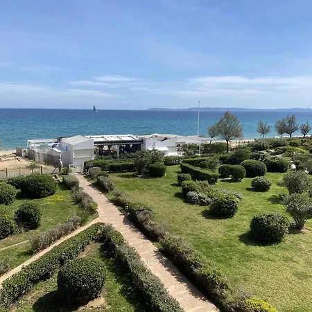 Au Lavandou Avec Terrasse Vue Et Parking - Fr-1-816-17 * Ле-Лаванду
