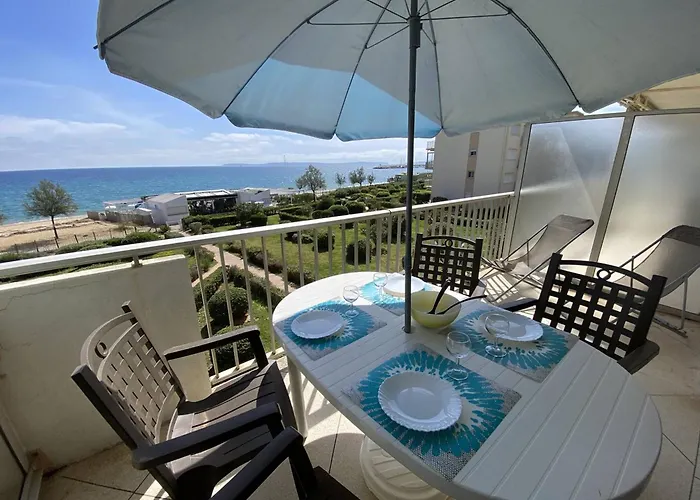 Apartamento Au Lavandou Avec Terrasse Vue Et Parking - Fr-1-816-17 Le Lavandou